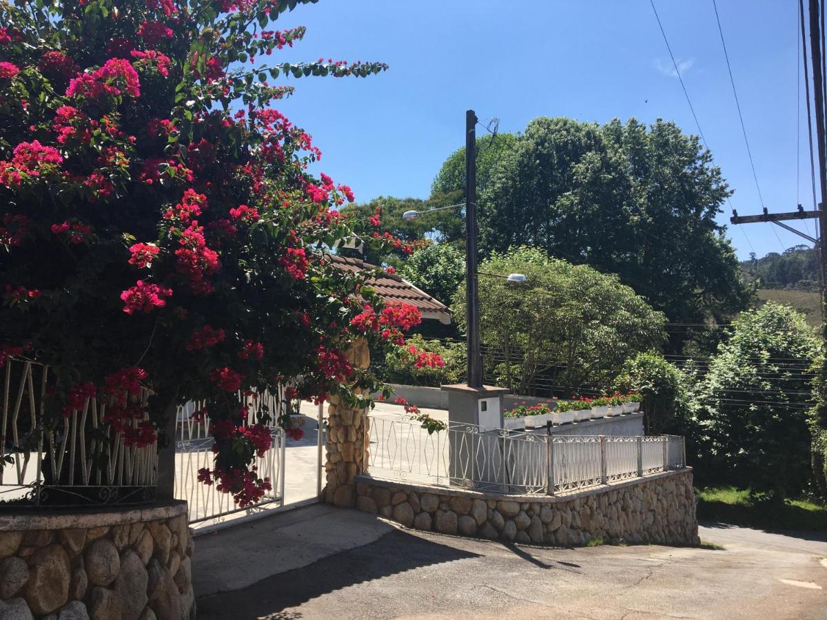 Pousada Doce Vida Campos do Jordão Екстериор снимка
